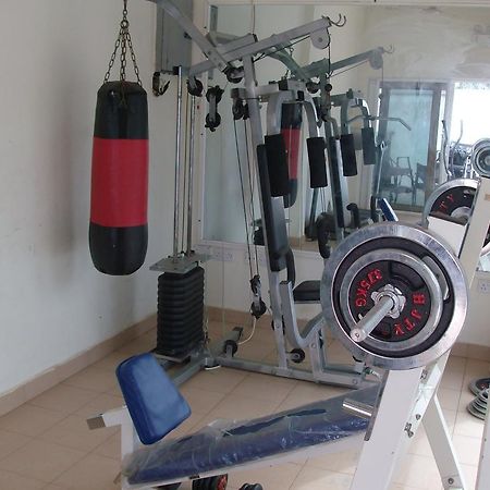 De Holiday Beach Hotel Kokrobite 외부 사진